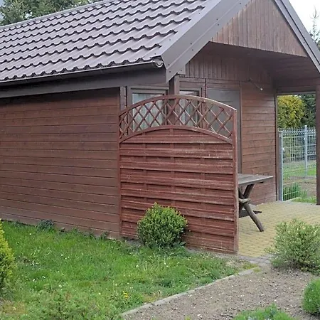 Lodge Sara *